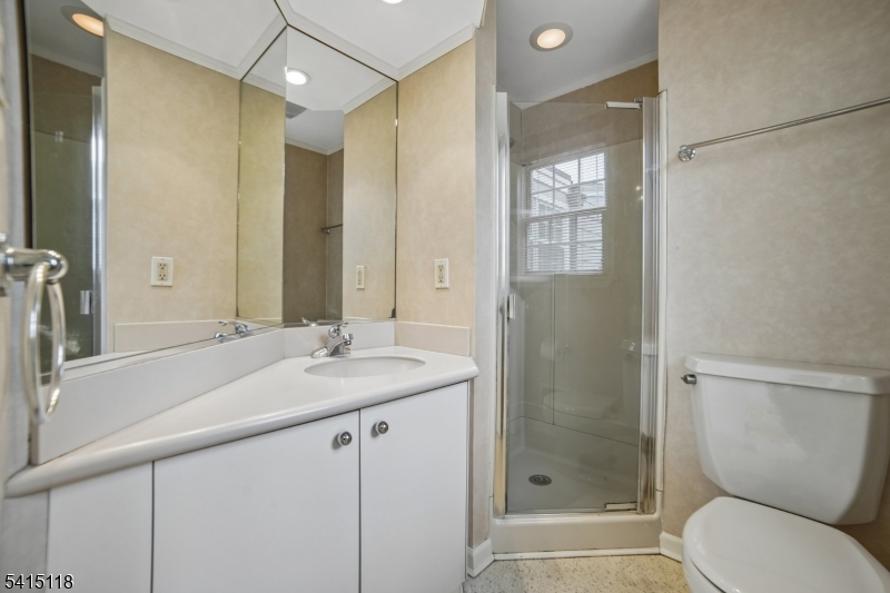 Deerfield - Residential Lease