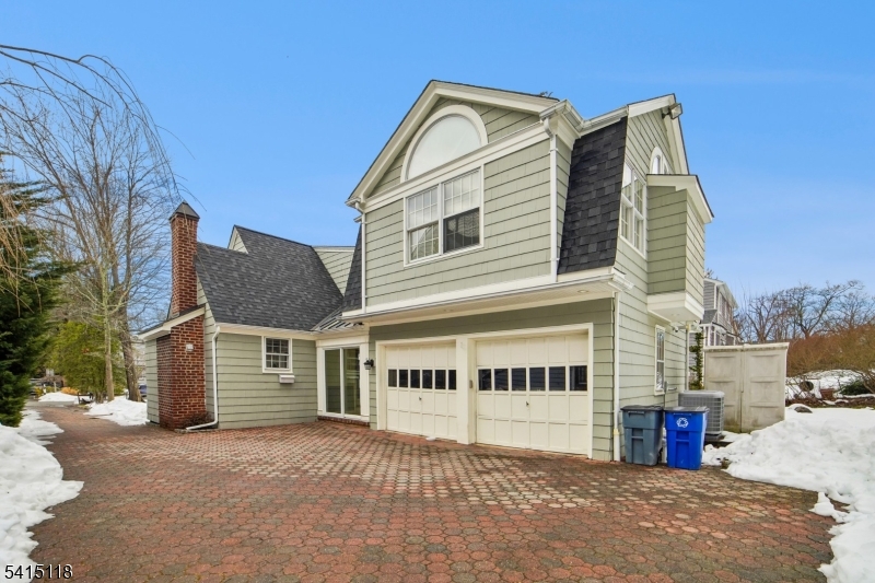 Deerfield - Residential Lease