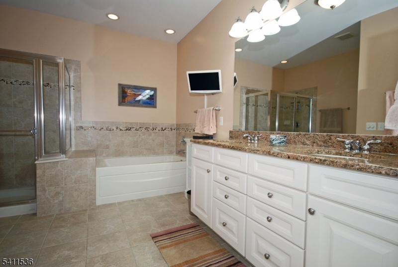 Four Seasons at Great Notch - Residential