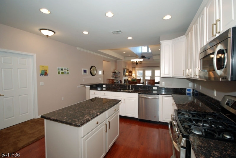 Four Seasons at Great Notch - Residential