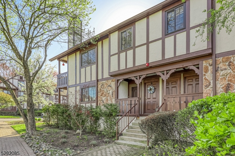 Ridge Gardens - Residential