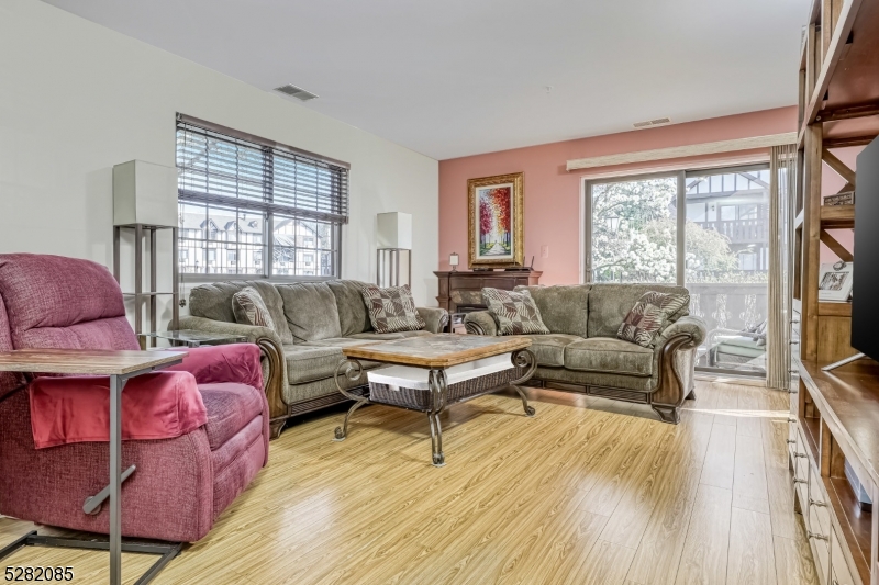 Ridge Gardens - Residential