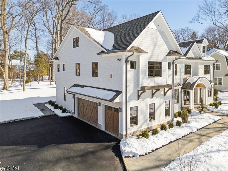 Hill Section - Residential