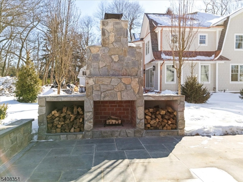 Hill Section - Residential