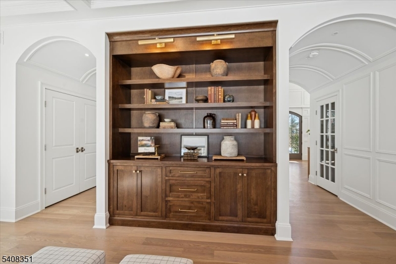 Hill Section - Residential