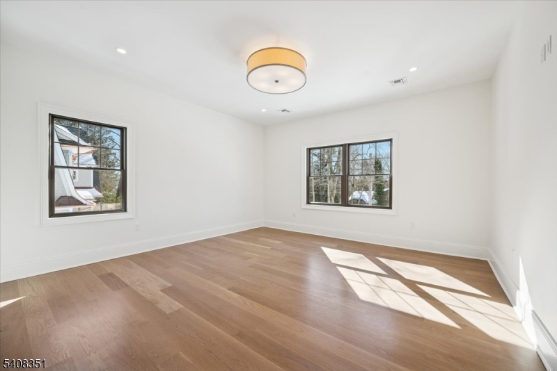 Hill Section - Residential