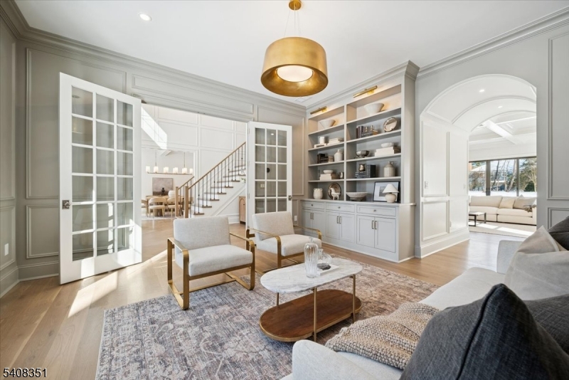 Hill Section - Residential