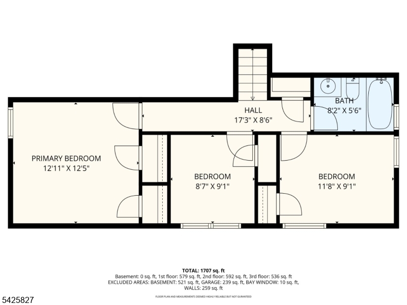 Main image without alt text