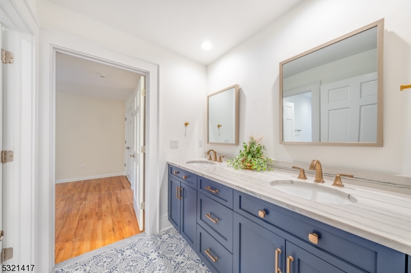 Brookrace - Residential