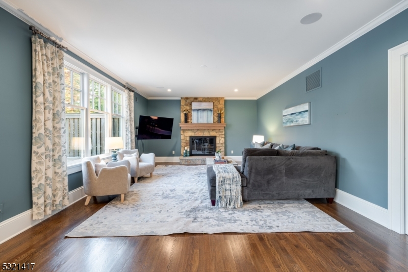 Brookrace - Residential