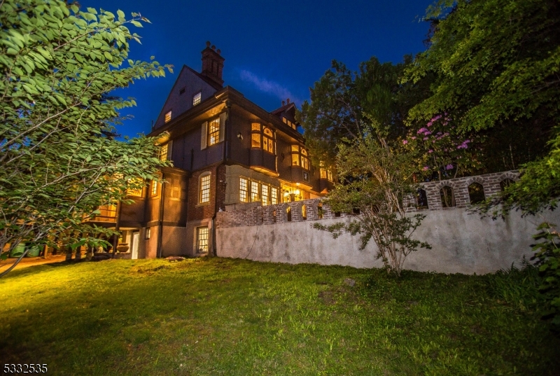 Upper Wyoming - Residential