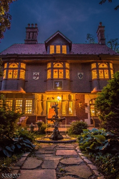 Upper Wyoming - Residential