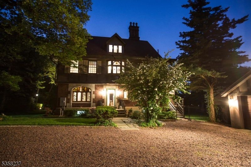 Upper Wyoming - Residential