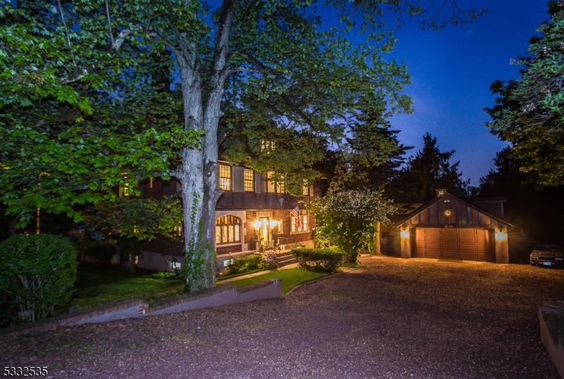 Upper Wyoming - Residential