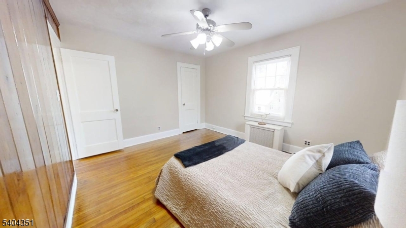 5 Points - Residential