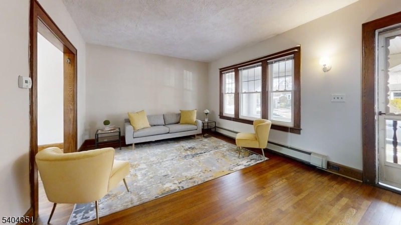 5 Points - Residential