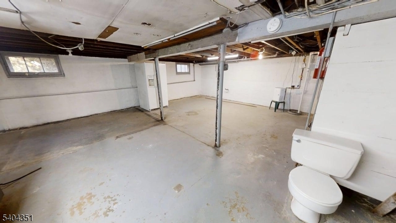 5 Points - Residential