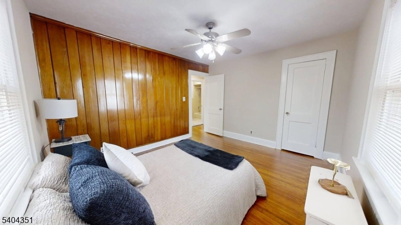 5 Points - Residential