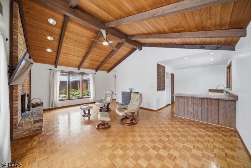 Puddingstone - Residential