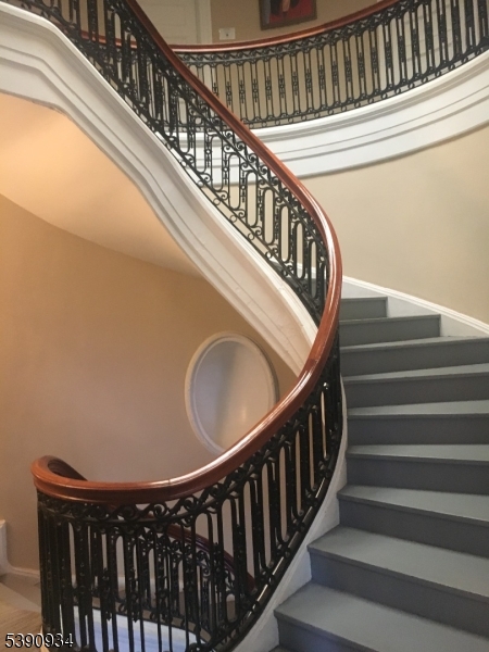 LPCCD - Commercial Lease