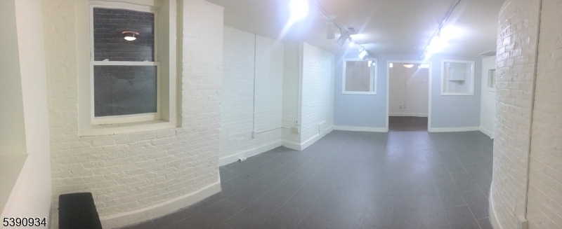 LPCCD - Commercial Lease