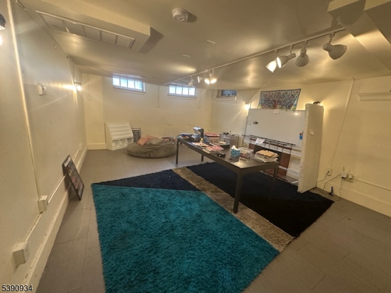 LPCCD - Commercial Lease