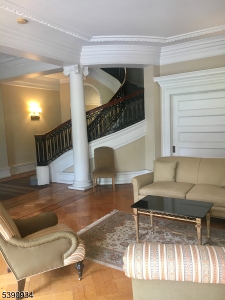 LPCCD - Commercial Lease