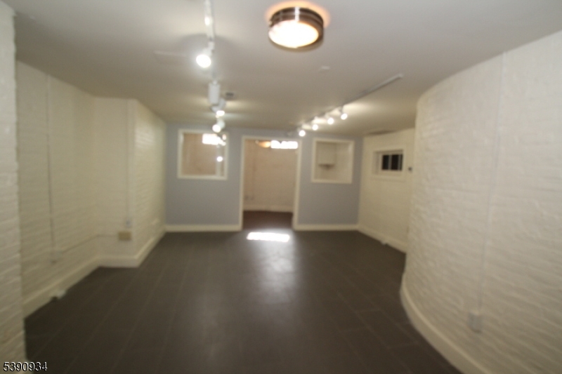 LPCCD - Commercial Lease