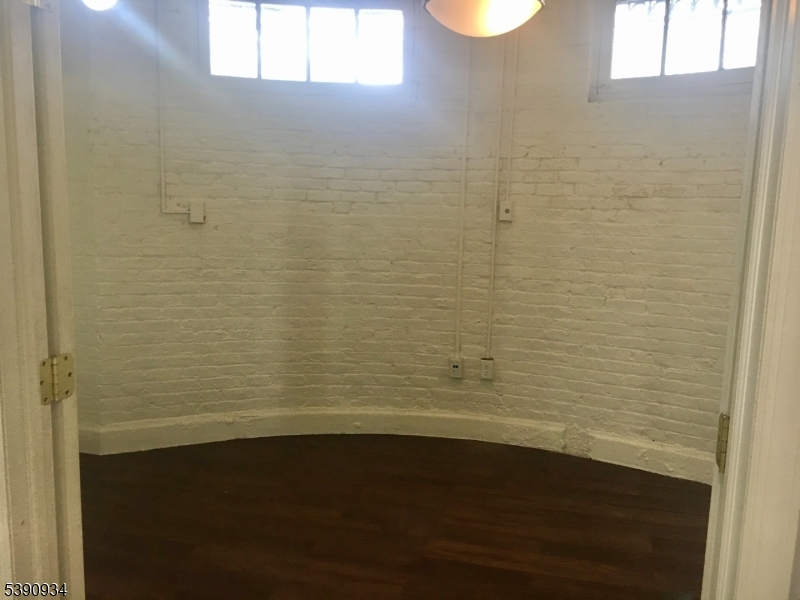 LPCCD - Commercial Lease