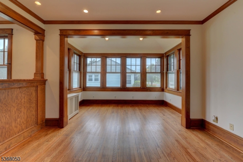 Pequannock Twp., New Jersey 07444, United States, 3 Bedrooms Bedrooms, ,2 BathroomsBathrooms,Residential,Active,160568