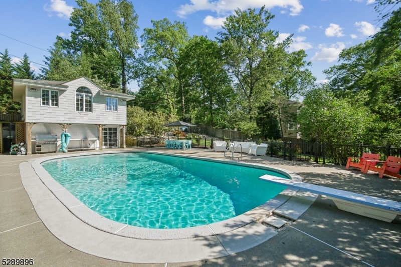 Hartshorn - Residential