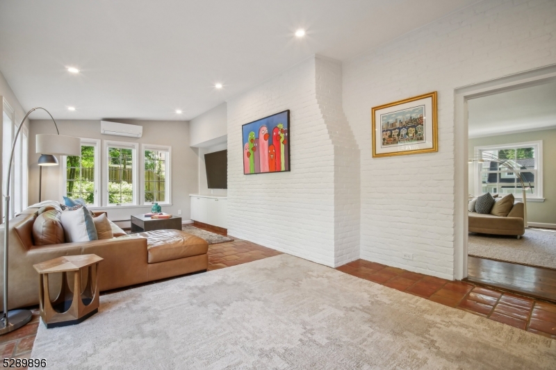 Hartshorn - Residential