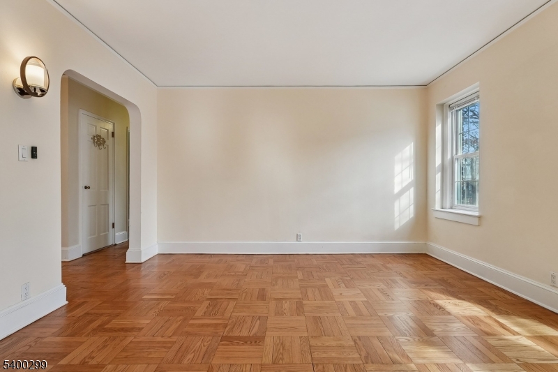 English Village - Residential