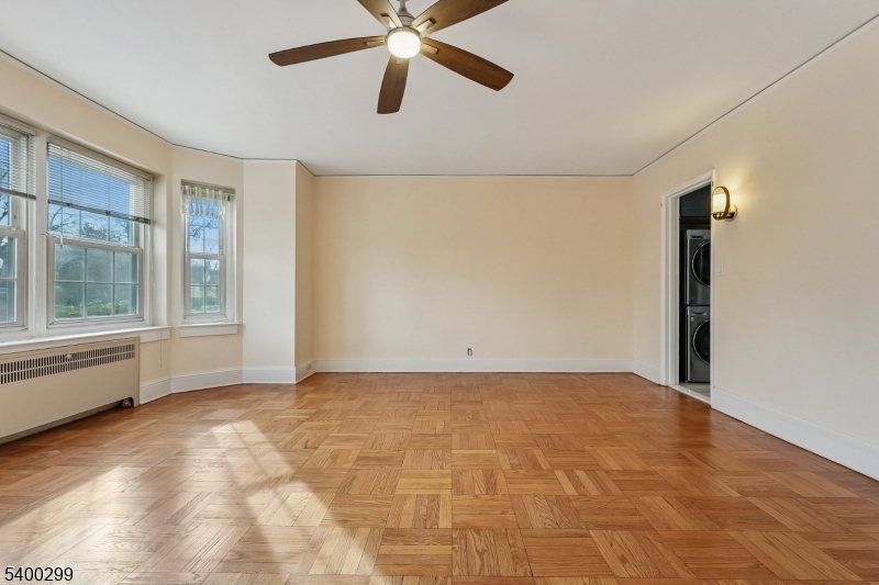 English Village - Residential