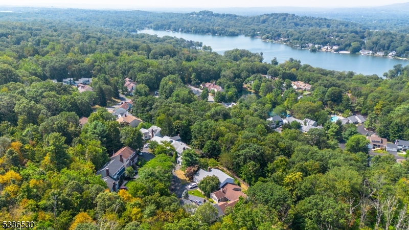 Manitou - Residential