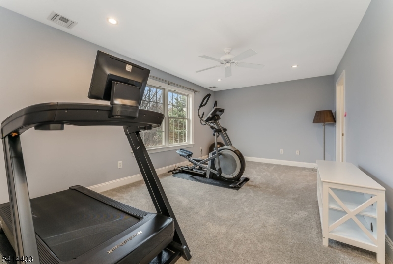 CRESTVIEW ESTATES - Residential