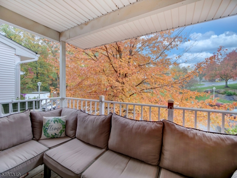 SEASONS GLEN - Residential