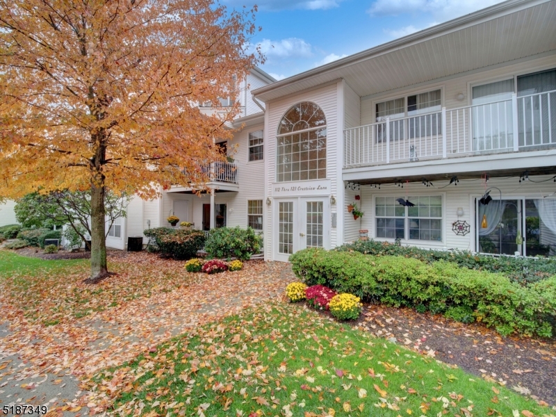 SEASONS GLEN - Residential