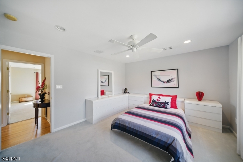 Cedar Gate - Residential