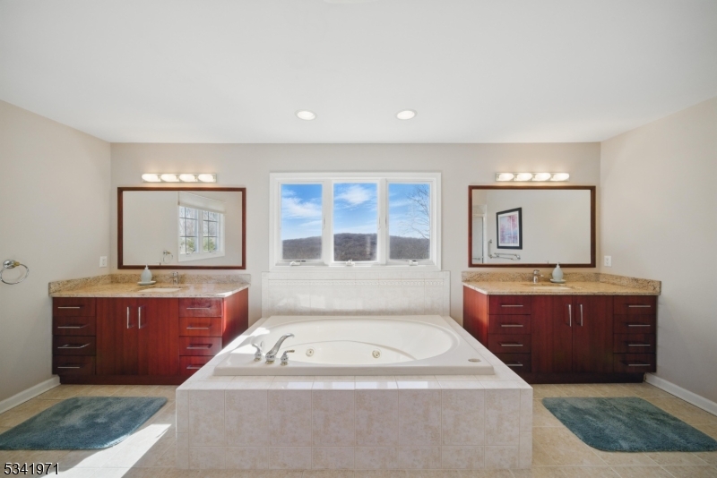 Cedar Gate - Residential