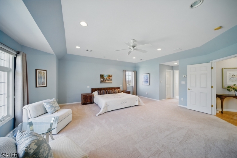 Cedar Gate - Residential