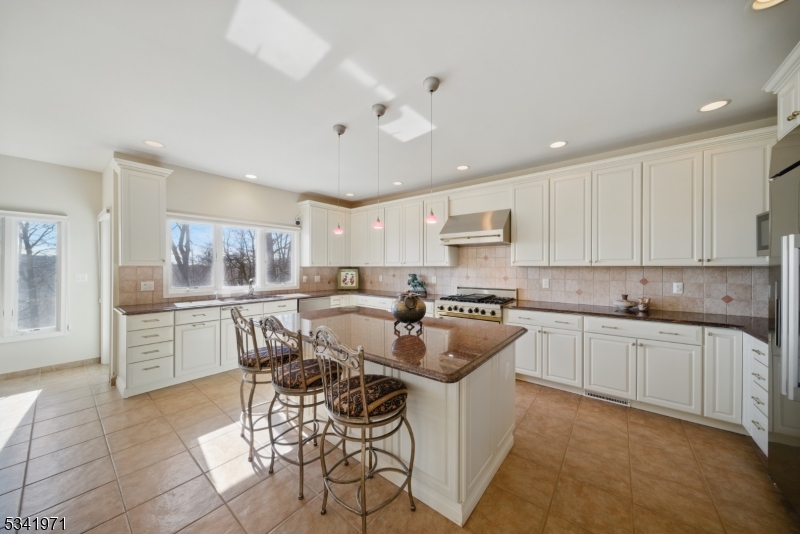 Cedar Gate - Residential