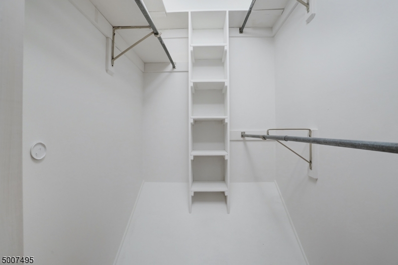 Lake Hiawatha - Residential Lease