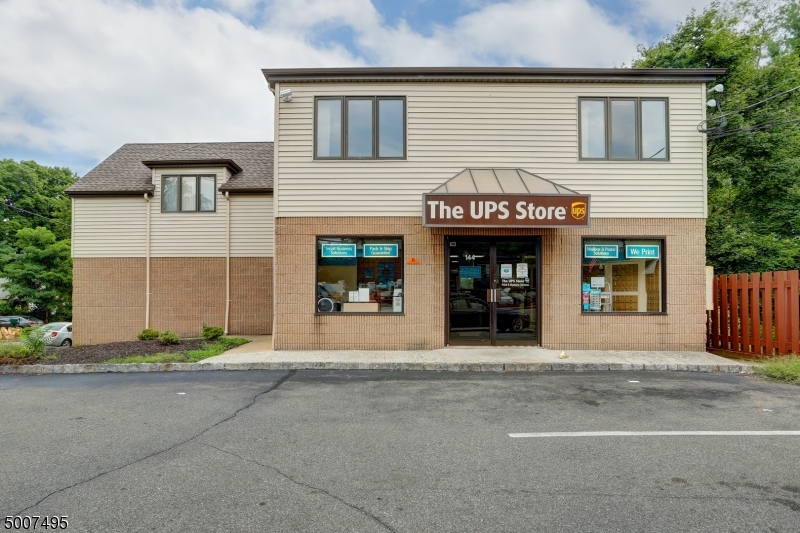 Lake Hiawatha - Residential Lease