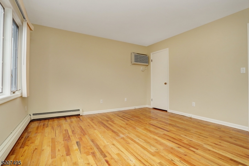 Lake Hiawatha - Residential Lease