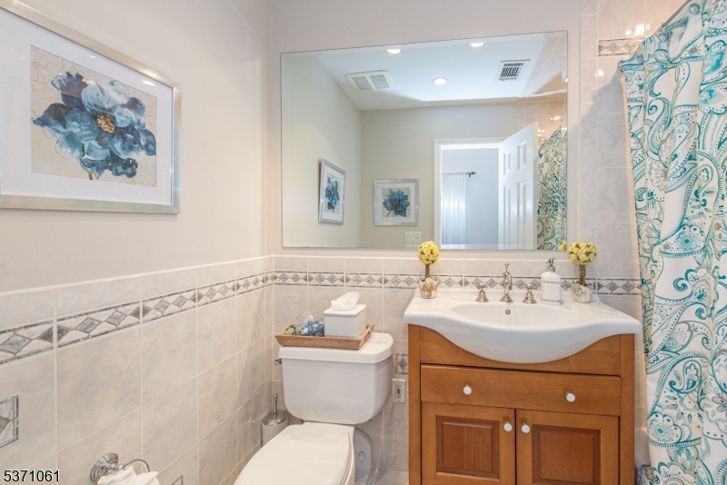 CONVENT MEWS - Residential