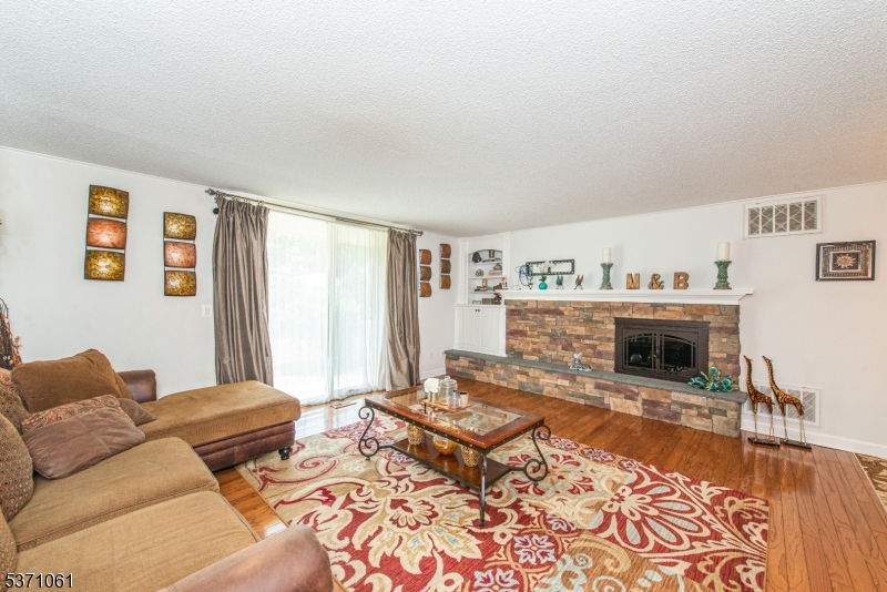 CONVENT MEWS - Residential