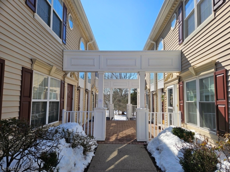 Cedar Brook - Residential