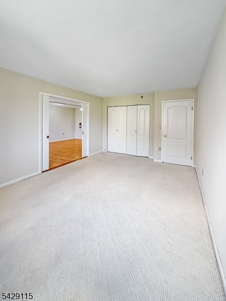Crown View Manor - Residential