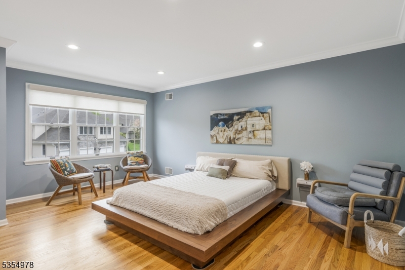 Amherst Mews - Residential